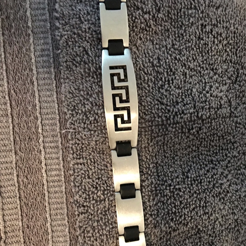 Men’s stainless steel Greek key bracelet